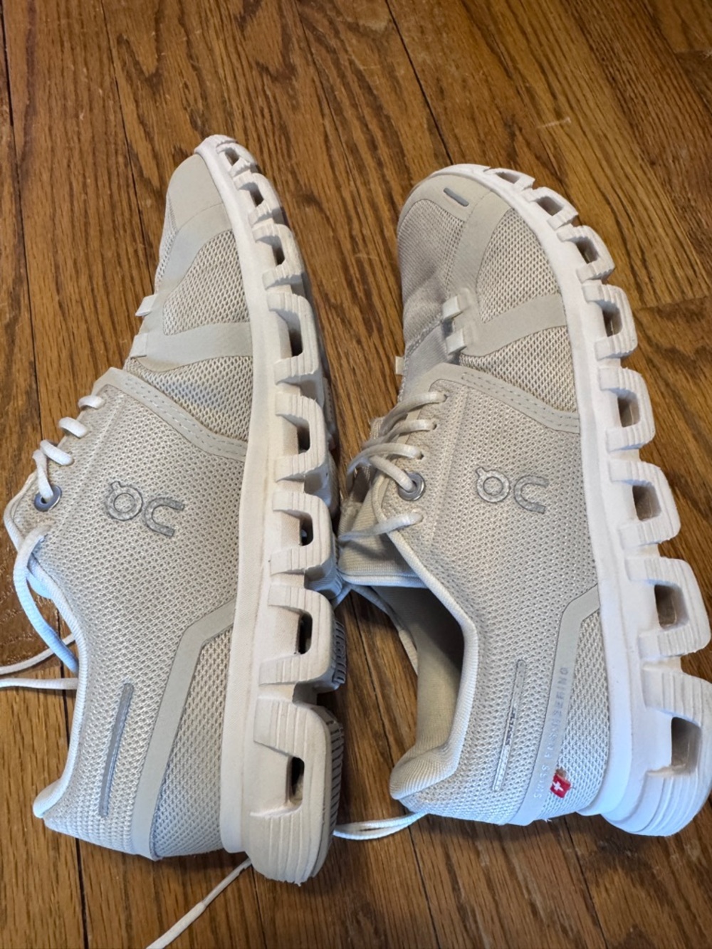 On Cloudswift Women's Running Shoes in Pearl White